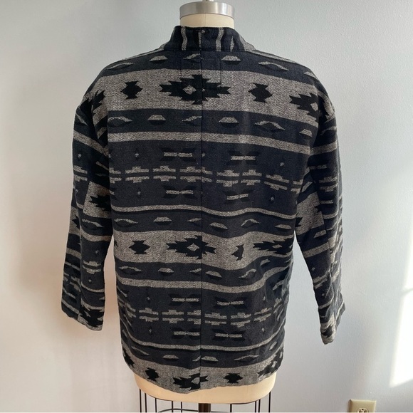 Forever 21 Southwestern Aztec Print Cardigan Open Front Sweater- Size Medium - Picture 4 of 7